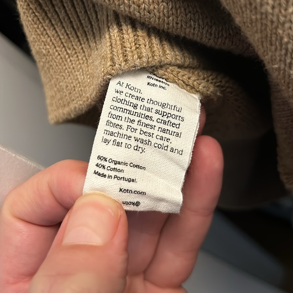 Kotn Oversized V-Neck Knit Sweater - Picture 5 of 5